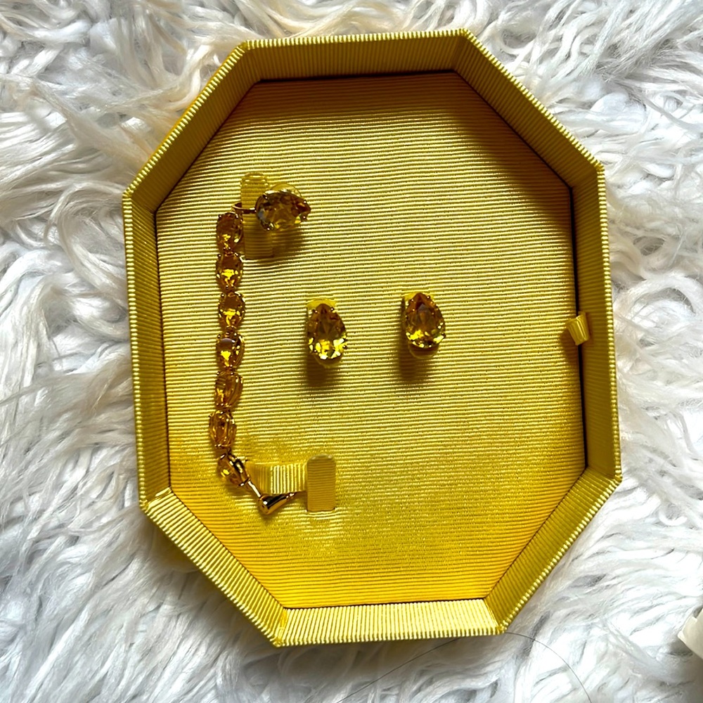 SWAROVSKI EC EAR CUFF